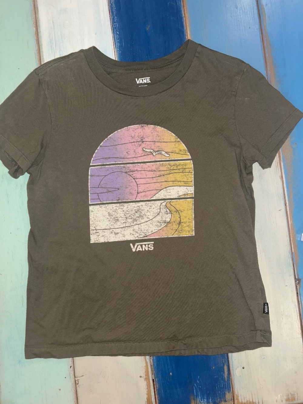 Vans Sunset Wave Graphic T-Shirt Women’s Medium